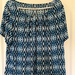Worthingto Woman 1X shortsleeved blouse.